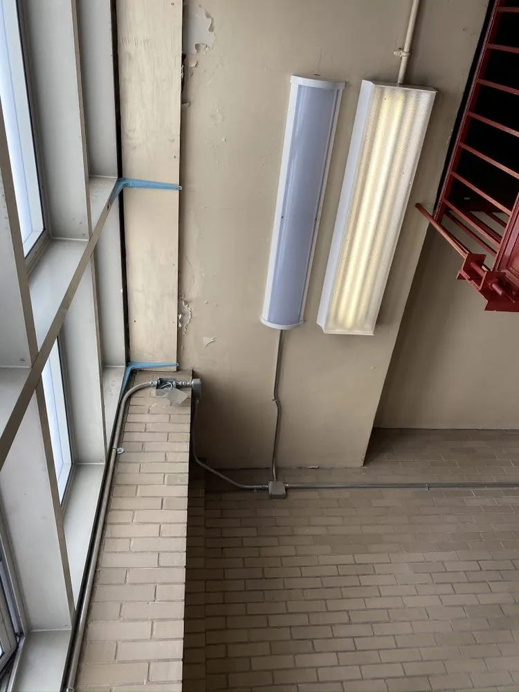 Slide of Pete's Electrical Services