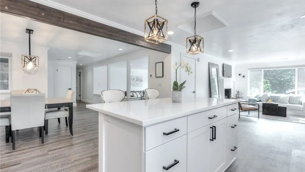 Slide of Phase Electric