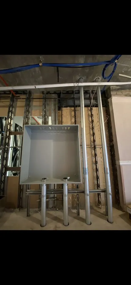 Slide of Phaze Electric