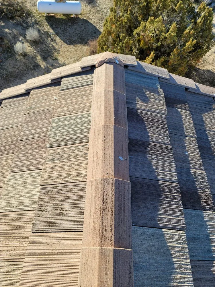 Slide of Phelan Handy