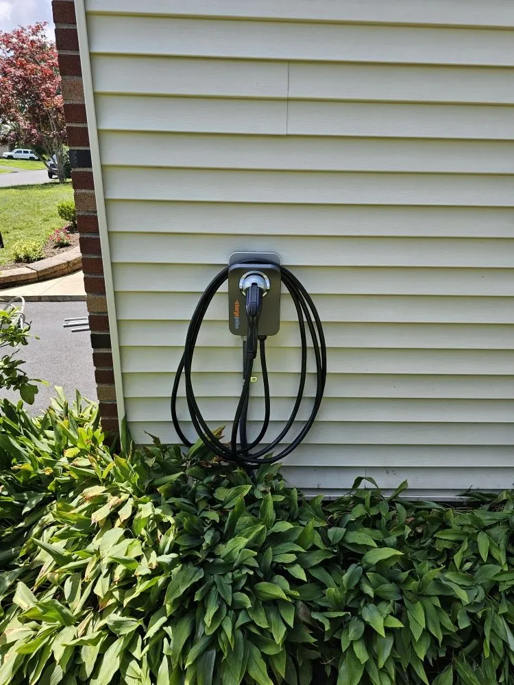 Licensed outlet and switch repair experts serving Greentown, PA - Philip Michael