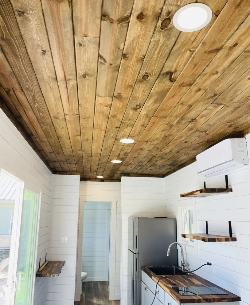 Slide of Phillips Electrical Services