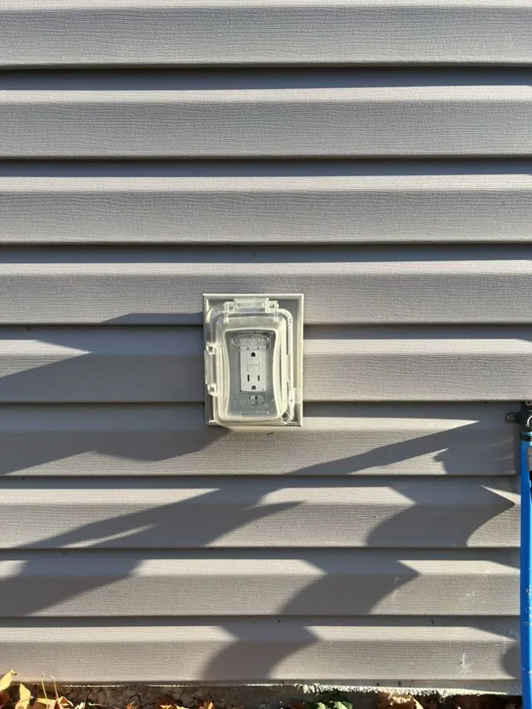 Affordable circuit breaker repair in Garnet Valley, PA by Philly Electric Services