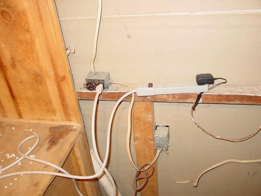 Slide of Phoenex Electric