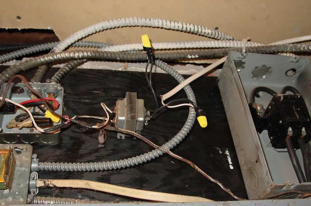 Slide of Phoenex Electric