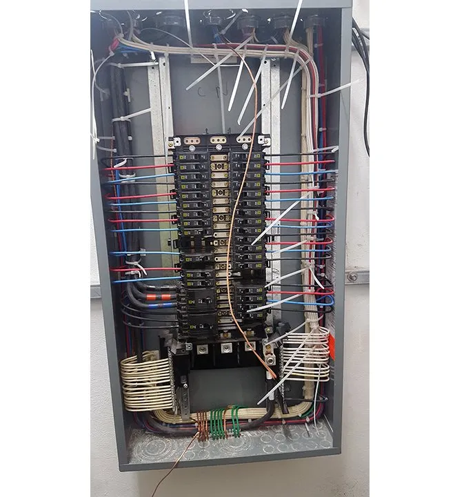 Slide of Phoenix Machinery Movers