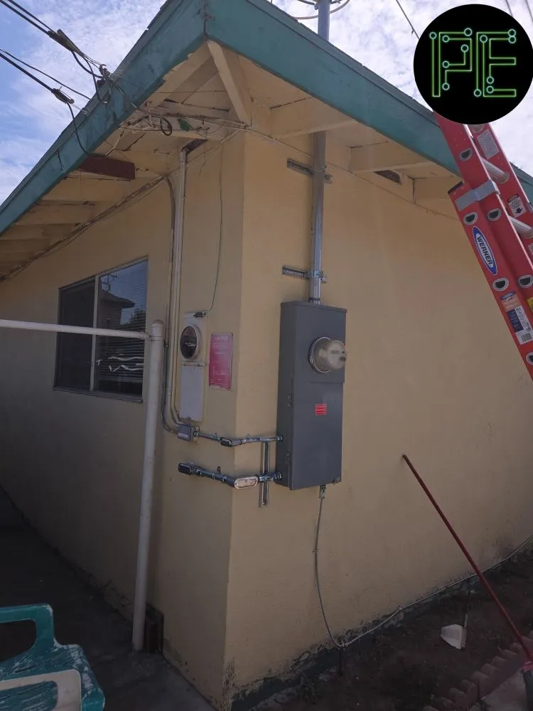 Slide of Photonics Electric & IT Services