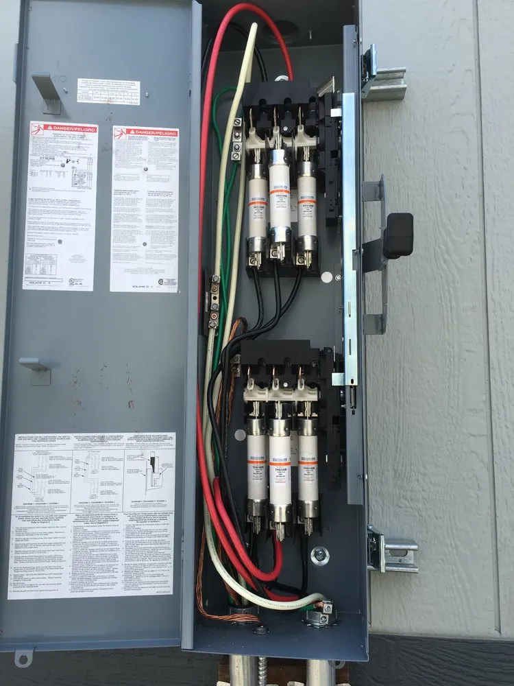 Slide of Phrog Electric