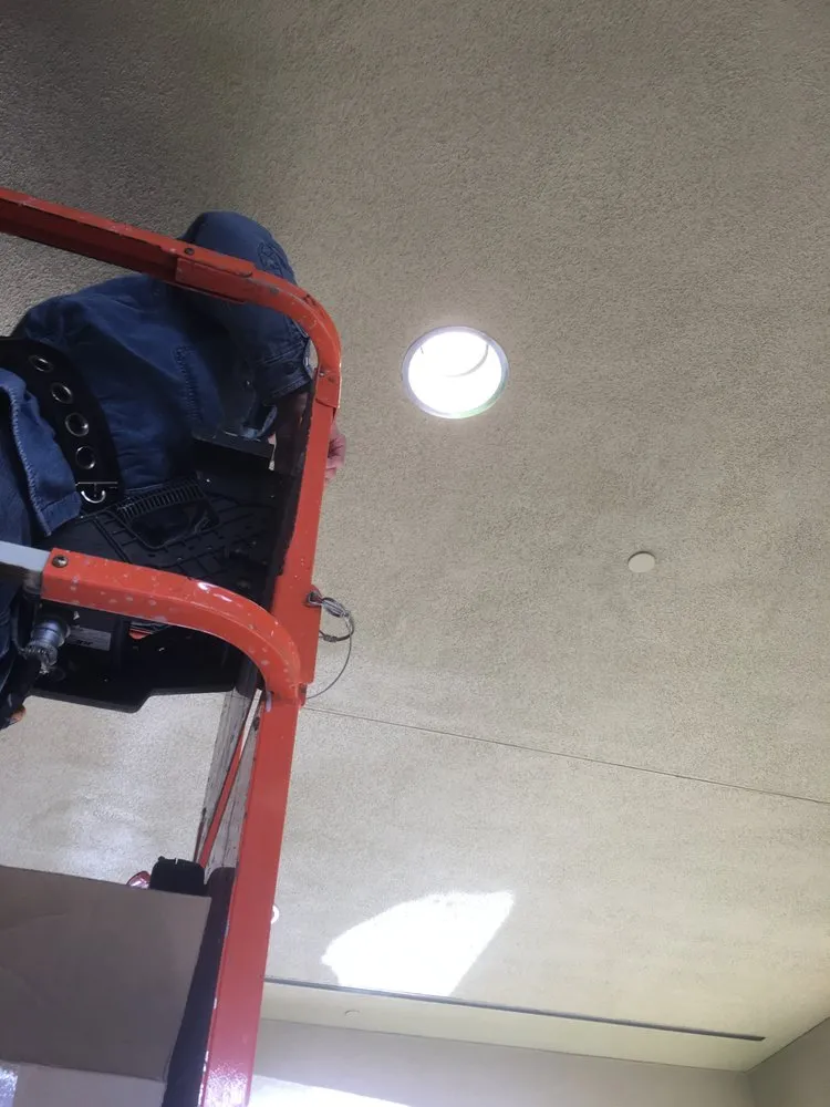 Slide of Phrog Electric