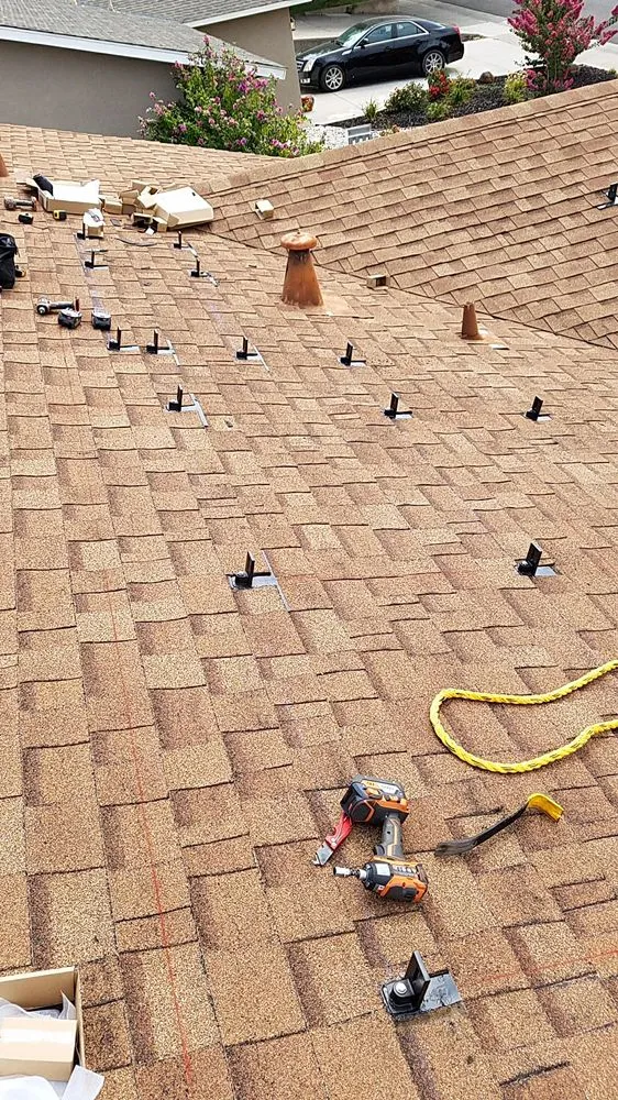 Slide of Pi Electric & Solar