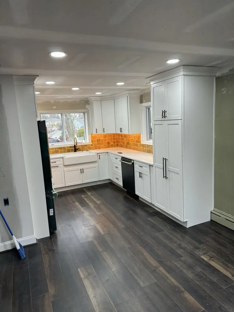 Slide of Piazza And Son