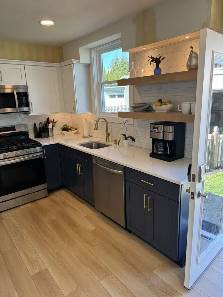 Slide of Piazza And Son