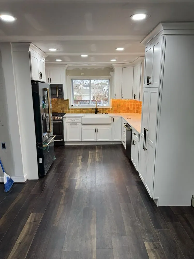 Slide of Piazza And Son