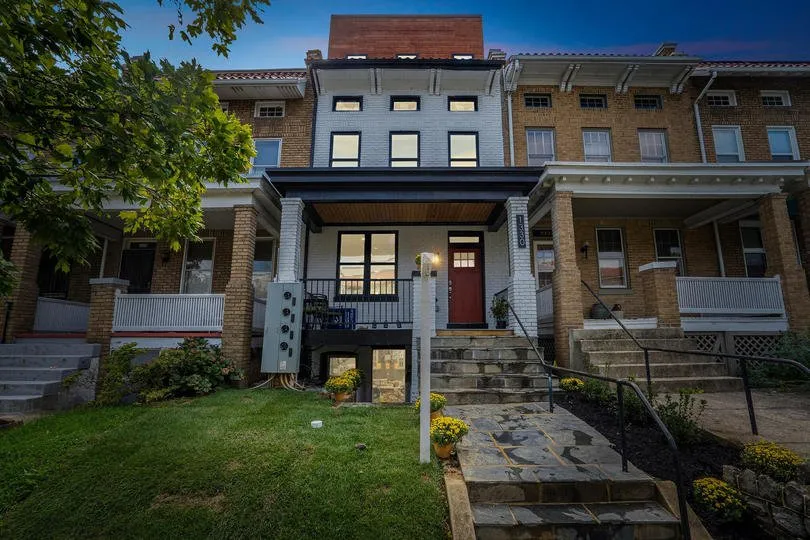 Slide of Pidgeon Properties & Epoxy