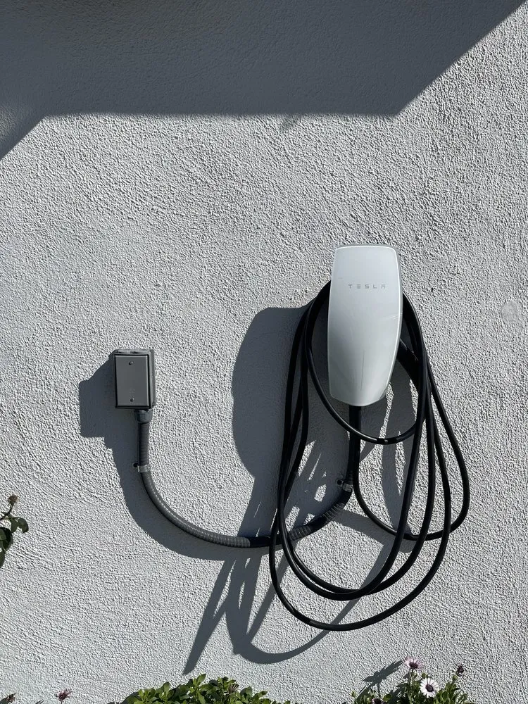 Slide of Pierre Electric