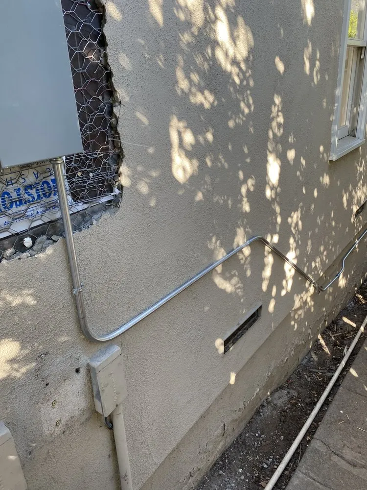 Slide of Pierre Holliday Electric