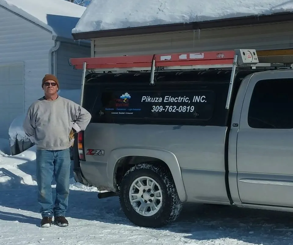 Slide of Pikuza Electric