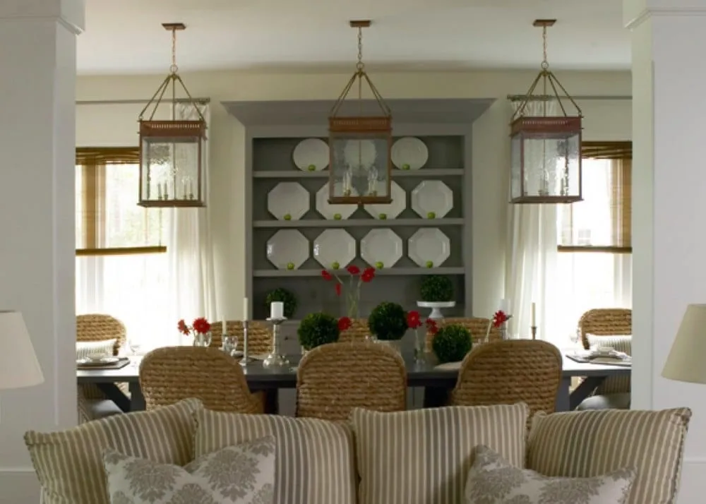 Slide of Pilla Electric