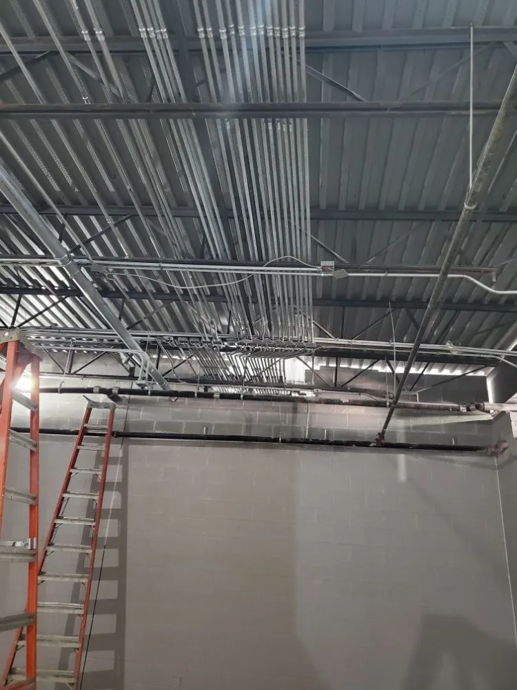 Slide of Pin Electric