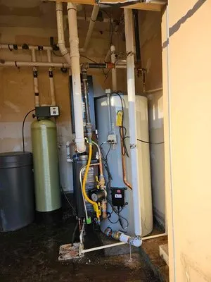 Pinder Home Services Logo