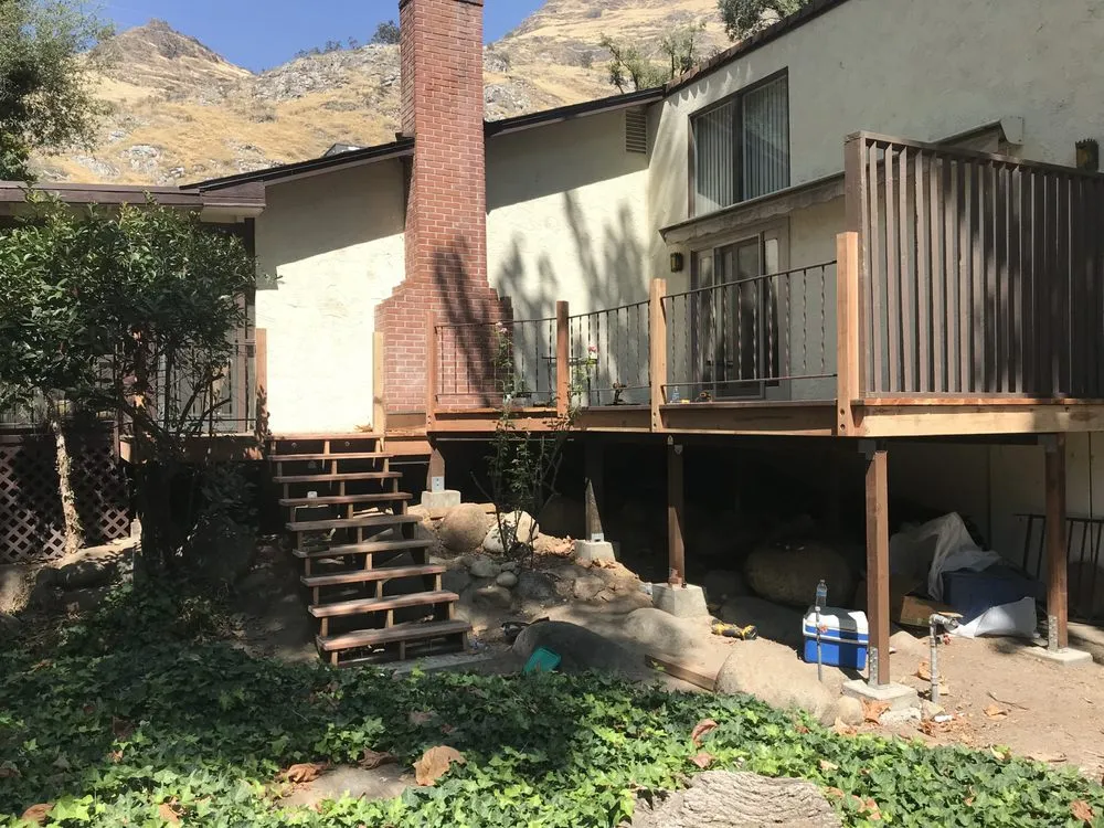 Emergency emergency electrical service experts serving California Hot Springs, CA - Pine Flats Handy Services
