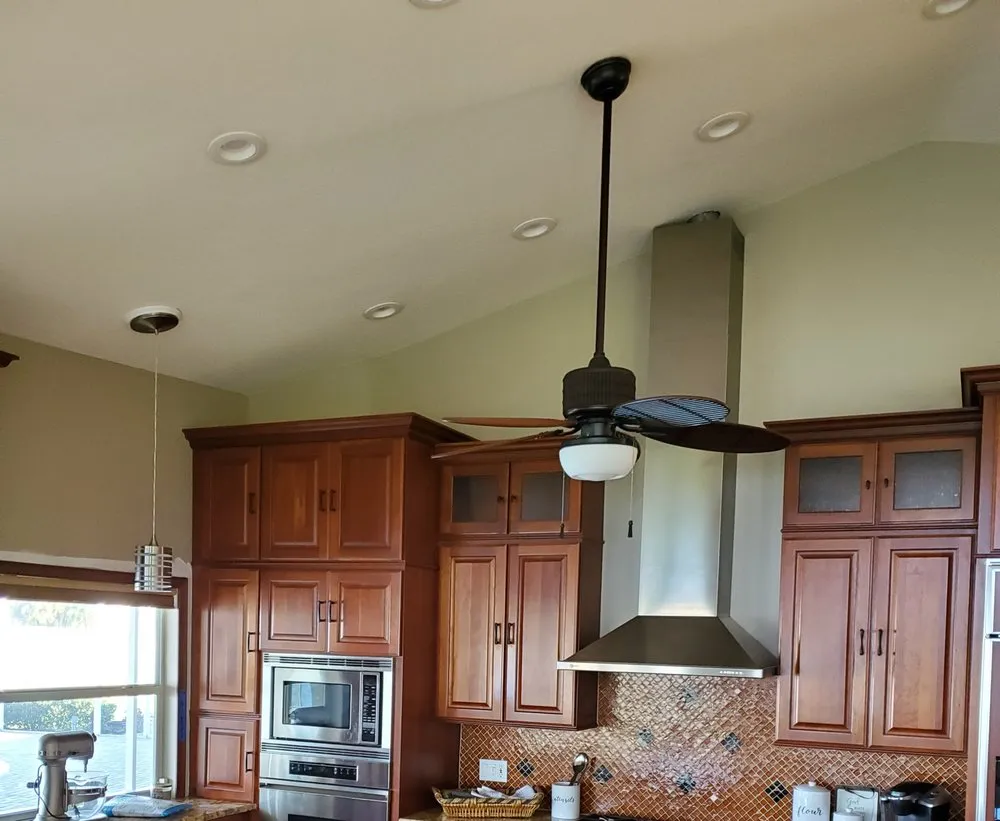 Slide of Pingston Electric