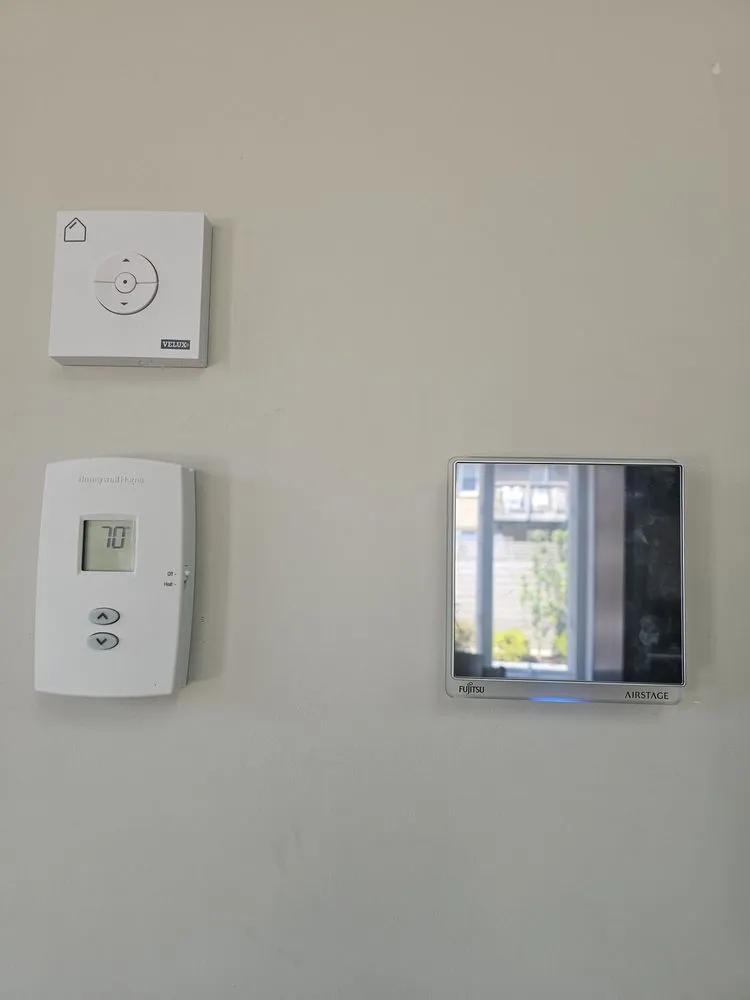 Slide of Pinky Promise handyman