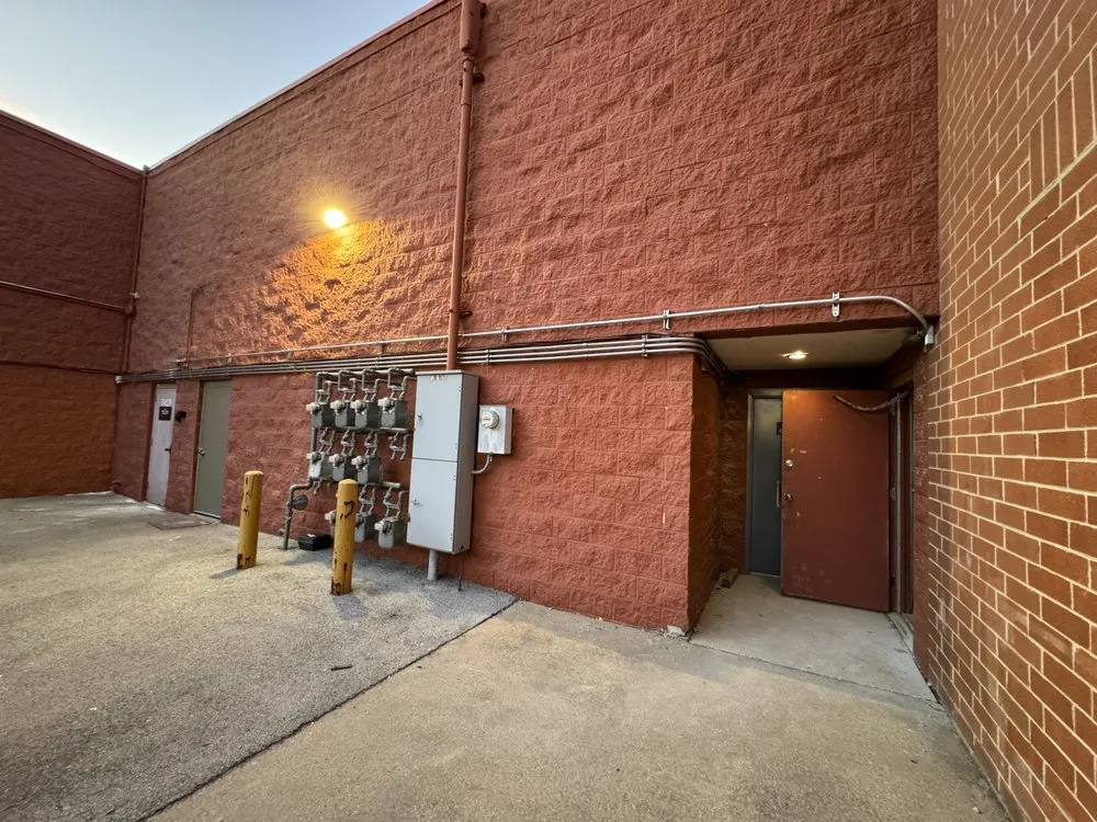 Slide of Pinnacle Electric Contractors