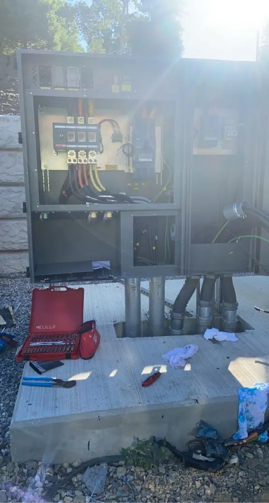 Slide of Pinnacle Electrical Services