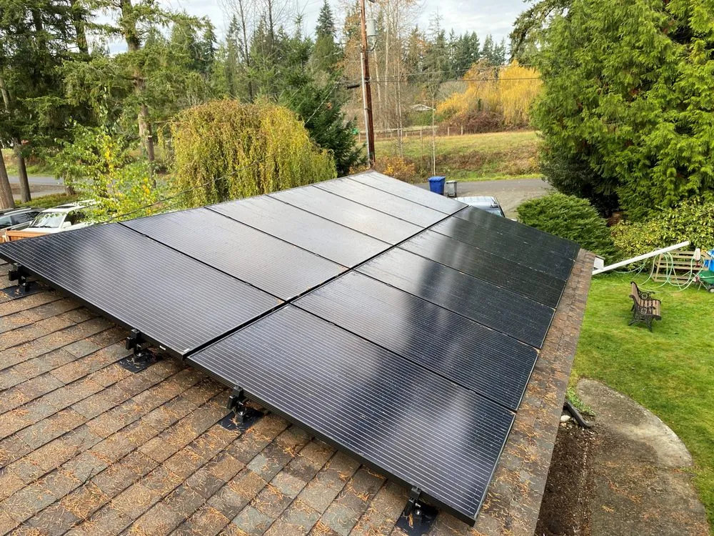 Expert electrician providing circuit breaker repair in , 