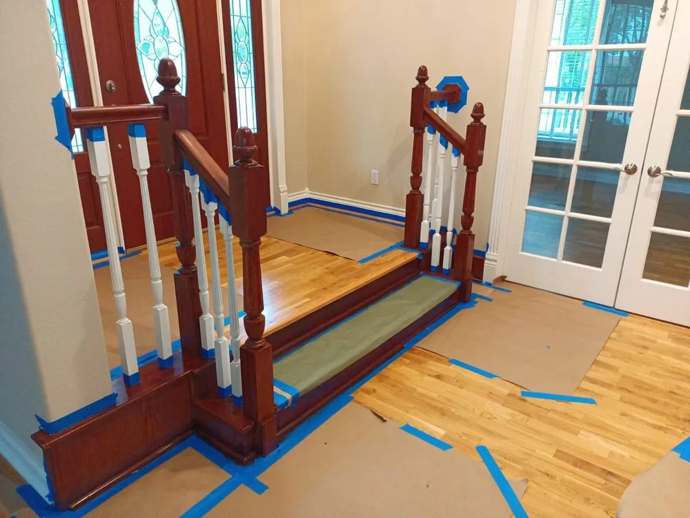 Slide of Pinolero's Cleaning & Handyman Service