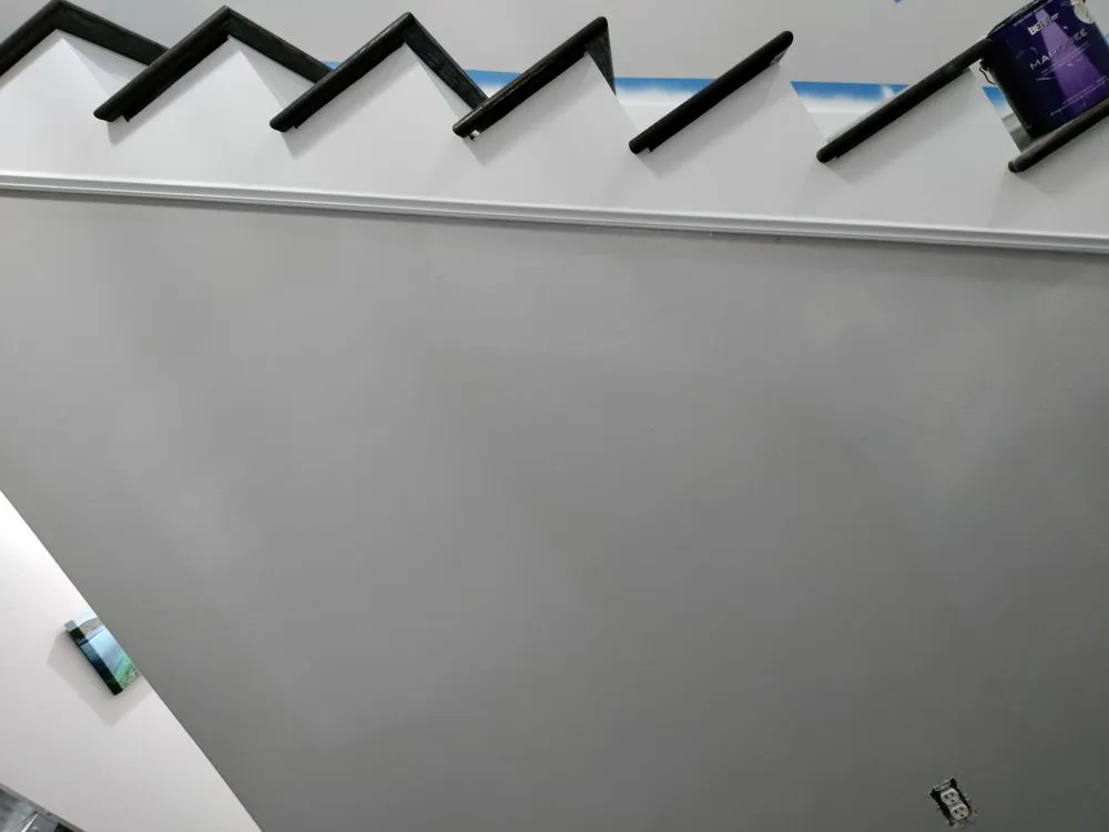 Slide of Pinolero's Cleaning & Handyman Service