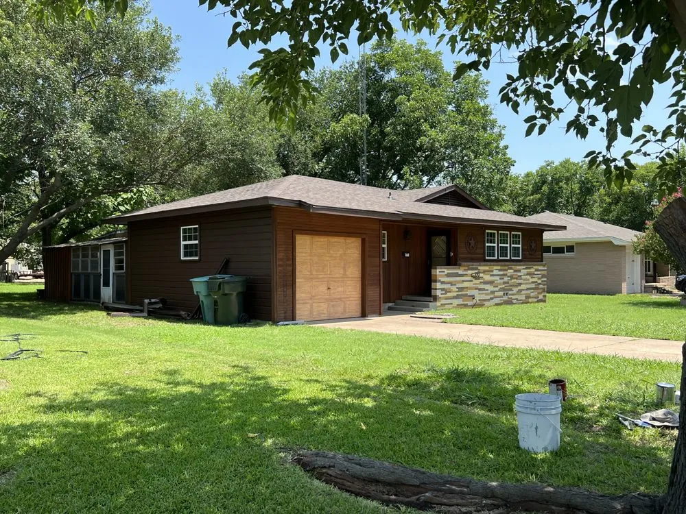 Slide of Pintura y electricidad iscoa