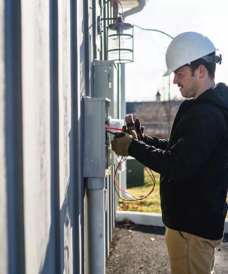 Slide of Pioneer Energy Management