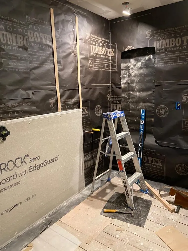 Slide of Pipo Construction