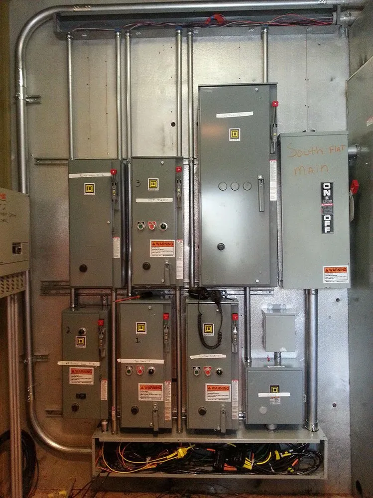 Slide of Pizano Electric