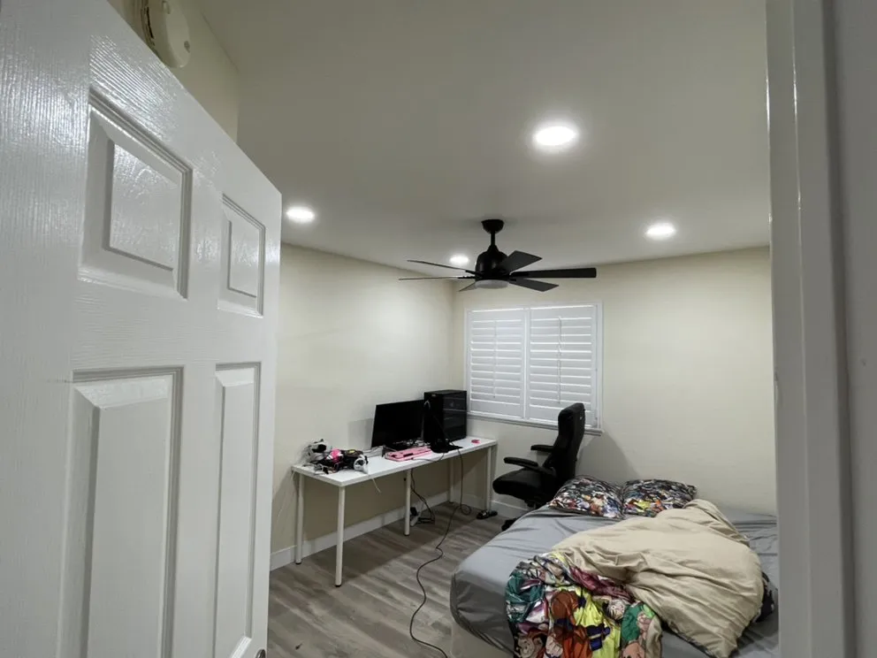 Slide of Pizano’s Electric