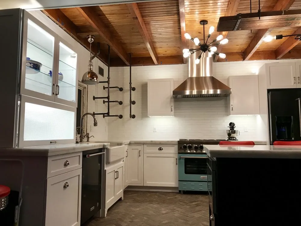 Reliable outlet and switch repair experts serving Wall Township, NJ - P&L Electrical Contractors