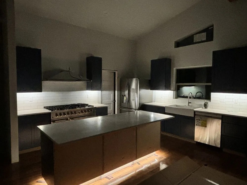 Reliable electrician providing outlet and switch repair in Coeur D'alene, ID - Platinum Electric