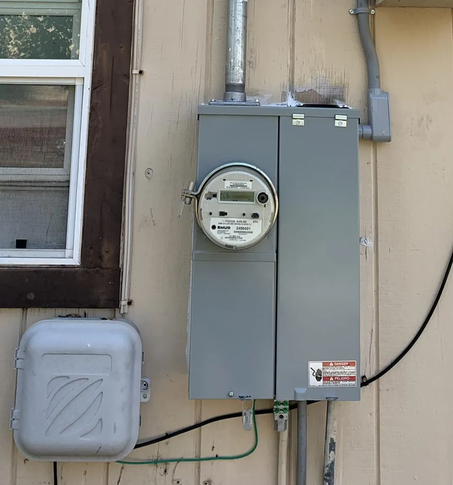 Slide of Platinum Electric