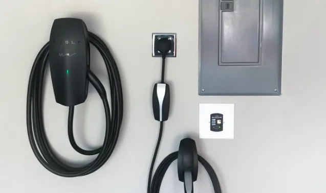 Expert outlet and switch repair experts serving Yacolt, WA - Platinum Electrical