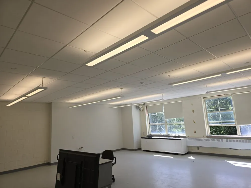 Slide of Plug & Safe