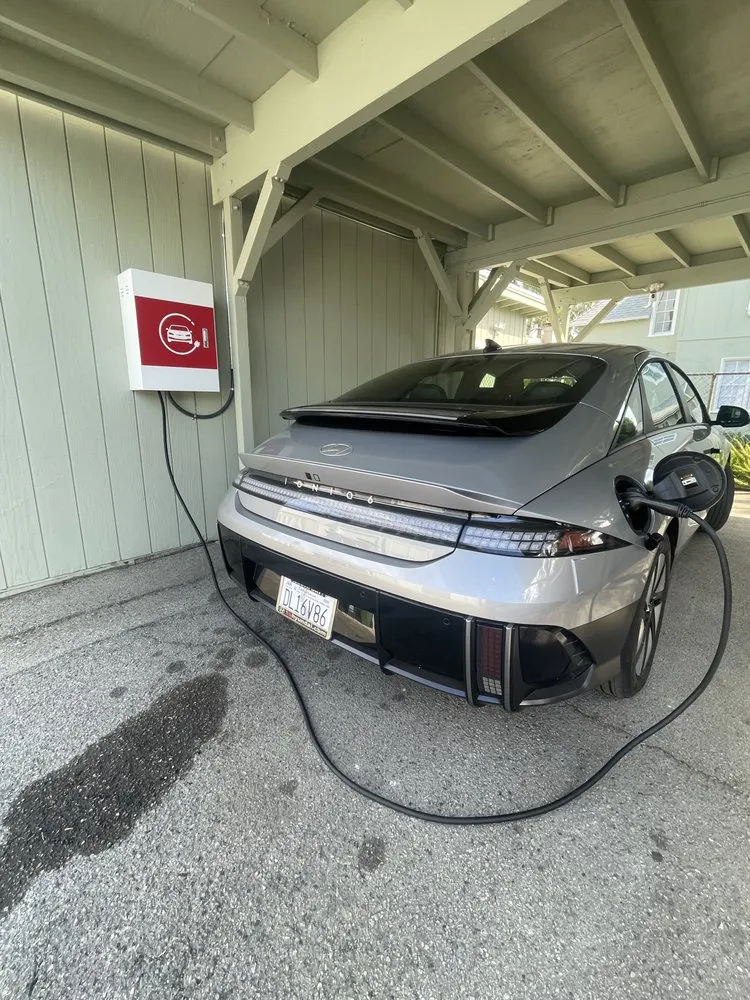 Slide of Plug-In EV Charging Solution