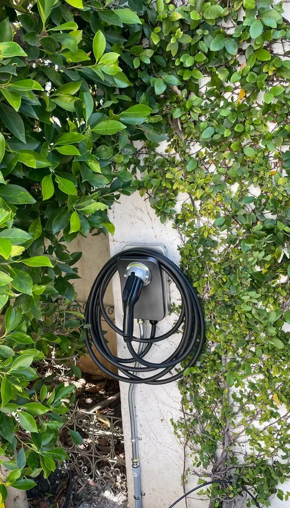 Expert wiring installation service in , - Plug-In EV Charging Solution