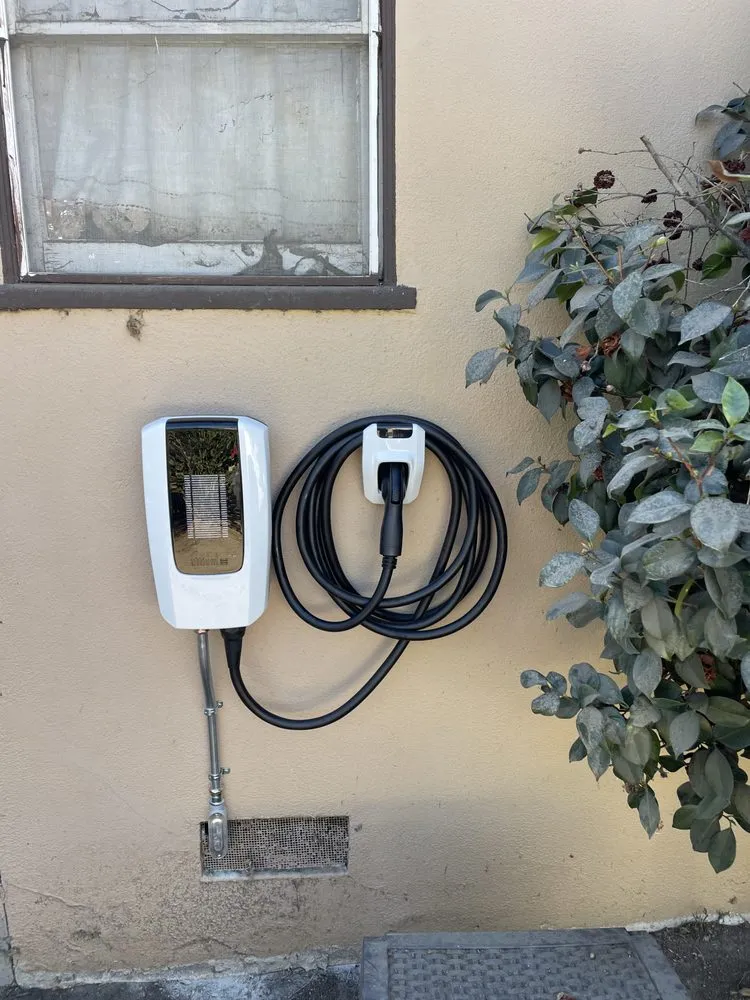Slide of Plug-in EV Charging Solutions