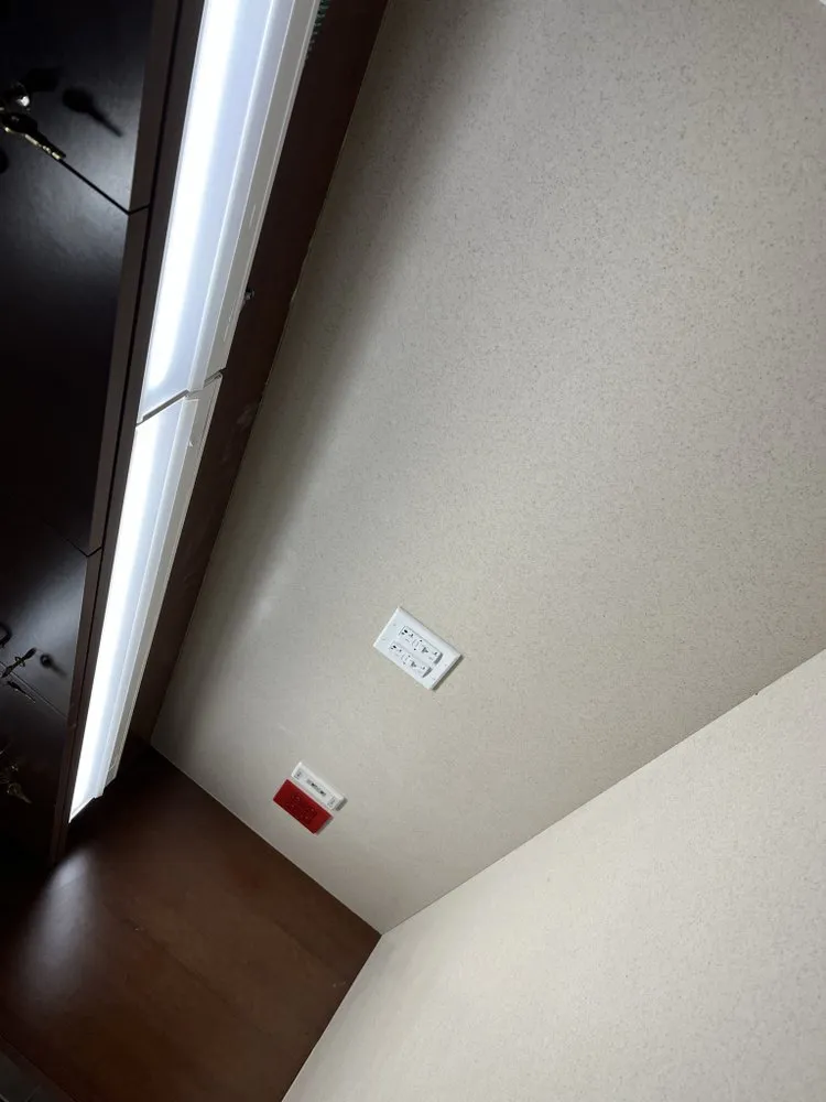 Slide of Plug it electric