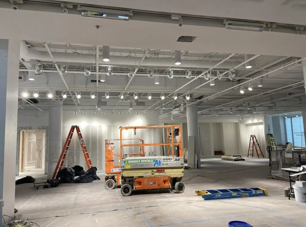 Slide of Plug it electric