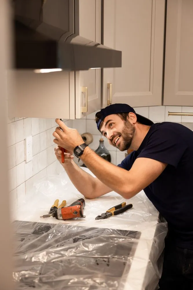 Slide of Plugg Electric