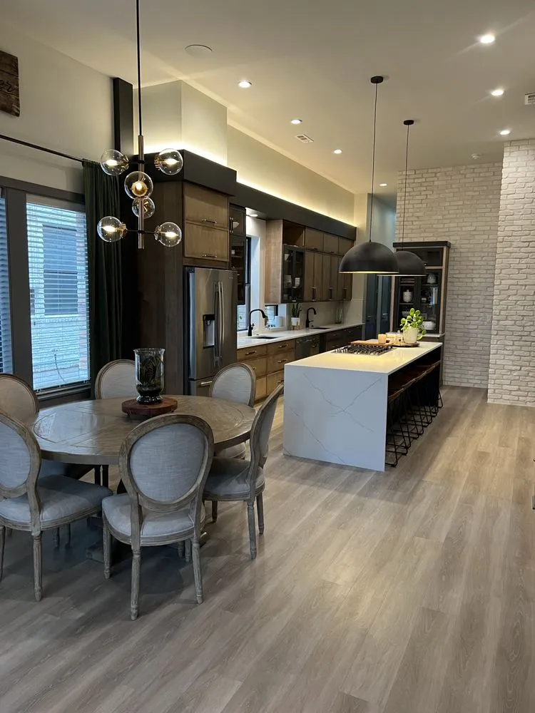 Slide of Plugged In Electric