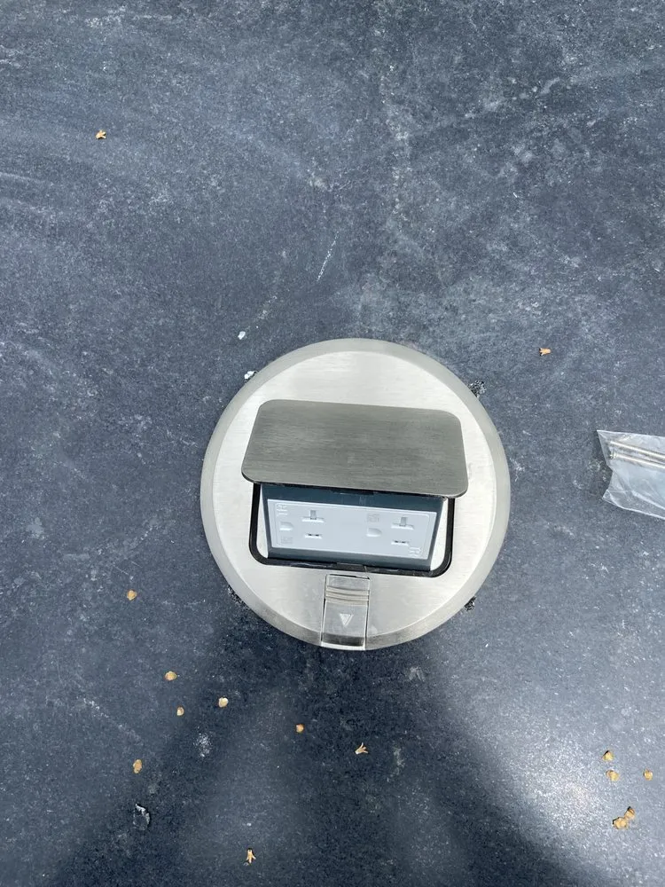 Slide of Plugged In Electric